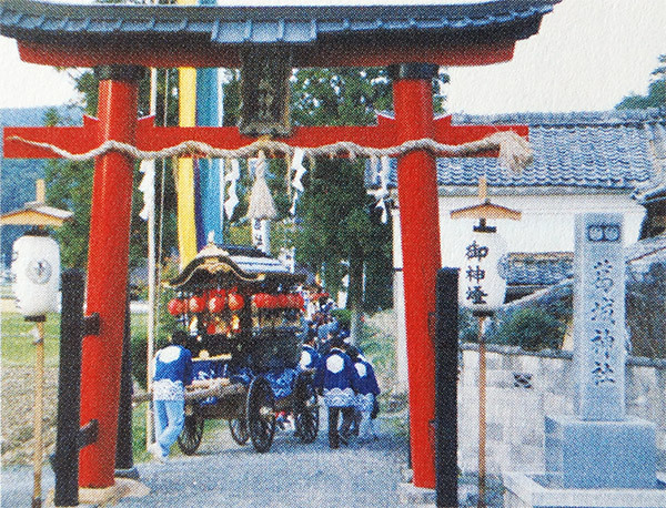 大鳥居の建て替え
